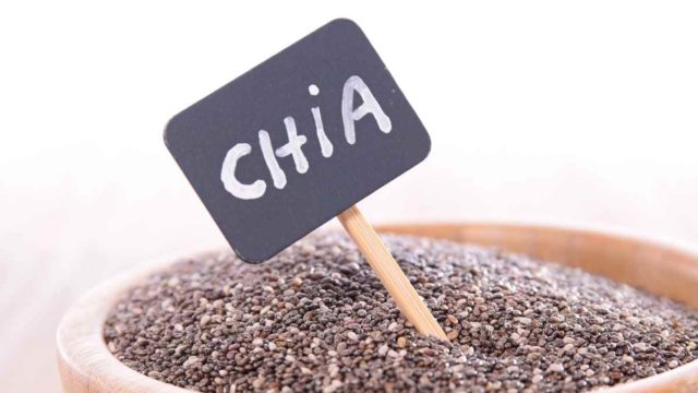 Can you substitute chia seeds for banana?