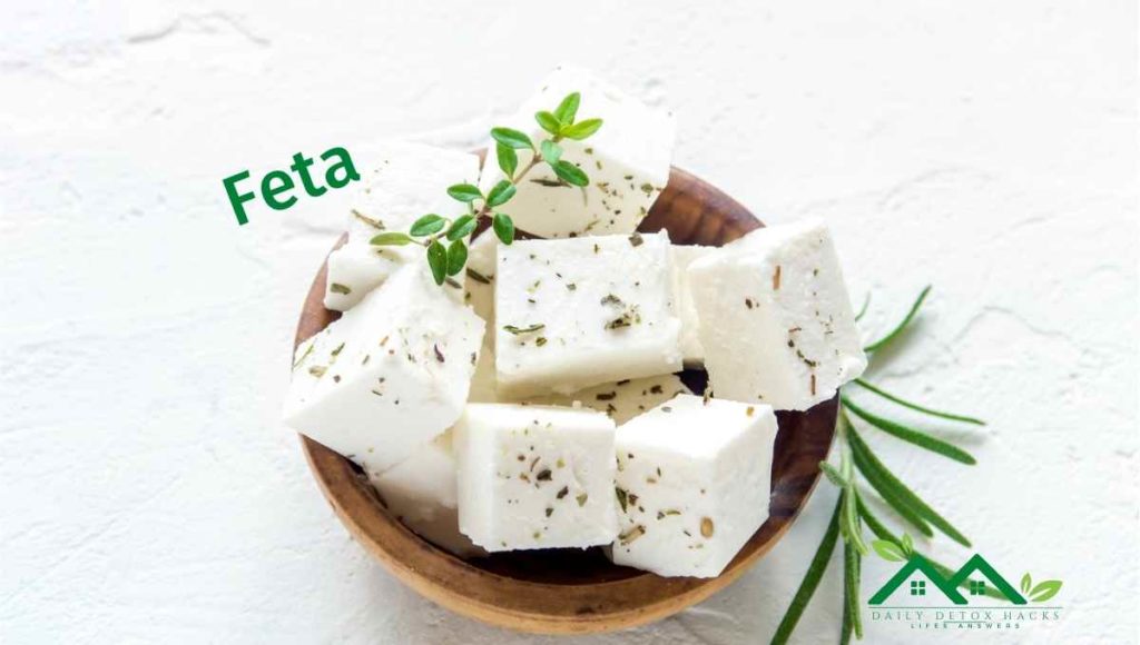 Does feta cheese taste like halloumi?